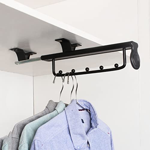 Support de rangement de placard coulissant pour remédier au manque de place