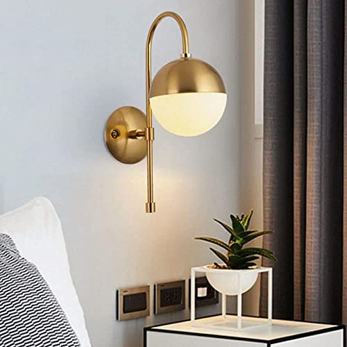 Luces de pared de cristal pulido con acabados de metal robusto 7