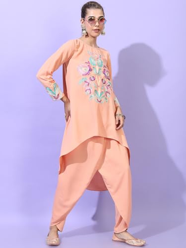 Image of Vishudh Women ROUND NECK ETHNIC SET VNK3007600