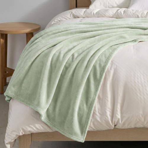 Image of Martha Stewart - Twin Size Blanket, Ultra-Soft Plush Fleece Throw Blanket with Double-Needle Stitching, 350 GSM, Medium Weight Bedding for Bed or Couch (Bedford Solid Green)