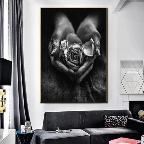 Peinture murale roses noir et blanc pour sublimer un mur vide sans cadre