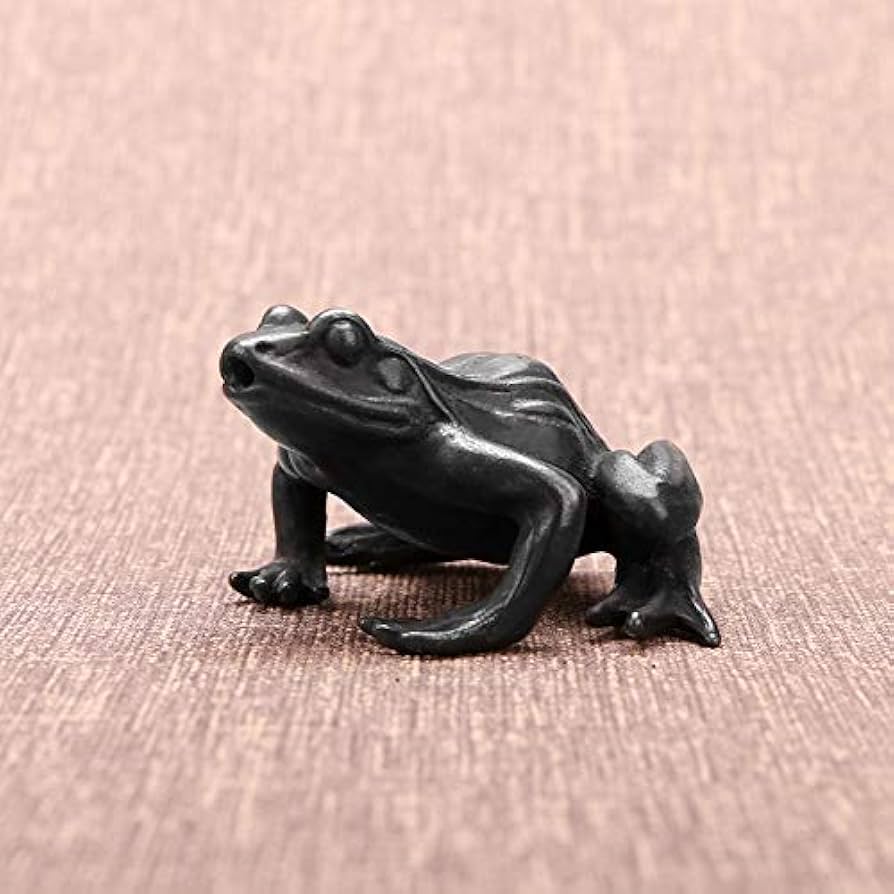 Amazon.com: QianKao 古玩杂项复古铸铜青蛙摆件蛤蟆田鸡桌面小