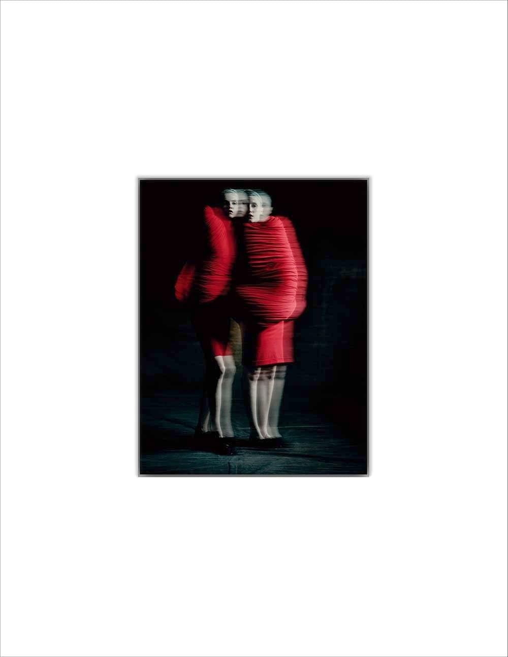 Rei Kawakubo/Comme des Garcons: Art of the In-Between (Fashion Studies)