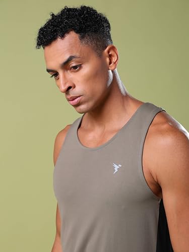 Image of TECHNOSPORT Men's Polyester Solid Slim Fit T-Shirt