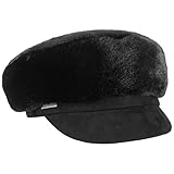 Man muss schon einen zweiten Blick riskieren, bevor man entdeckt, dass ein Elbsegler Pate für diese opulente Wintermütze stand. Aber dieser Blick lohnt sich, um die freundlich-warme Atmosphäre zu erkennen, die die ehemalige Schiffermütze verströmt.