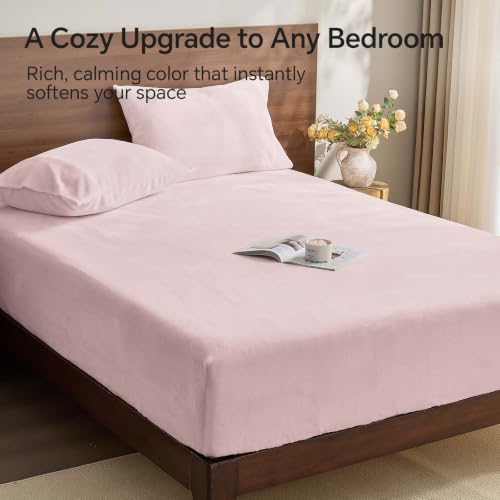 Image of BEDELITE Flannel Full Fitted Sheet & Pillowcases Set, Pink, 3 Pieces | Ultra Soft Plush Fleece Bed Sheet with Elastic Corner Straps, 16 Inch Deep Pocket, Fuzzy All-Season Gift & Room Decor