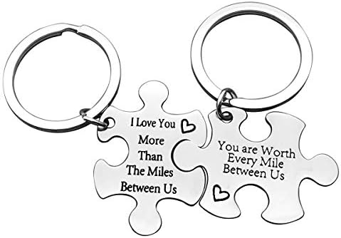 Long Distance Relationship Gift Keychain Couple Keychain Set Going Away Gift Keyring for Boyfriend Girlfriend Brithday Anniversary Valentines Gift for Couples I Love You Keyring Gift Lover Keyring
