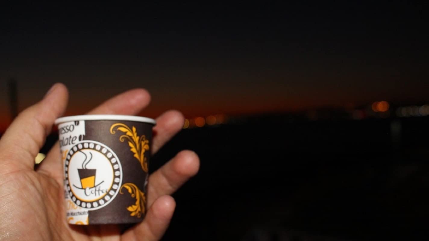 Aygün Excodi Cup - [ CUP ] 4 oz Kullan At Bardak - 100 ml - 300 Adet Kaliteli Bardak - Türk Kahvesi, Espresso, Sızdırmaz, El Yakmaz (Bej - Ekspresso - Shot)