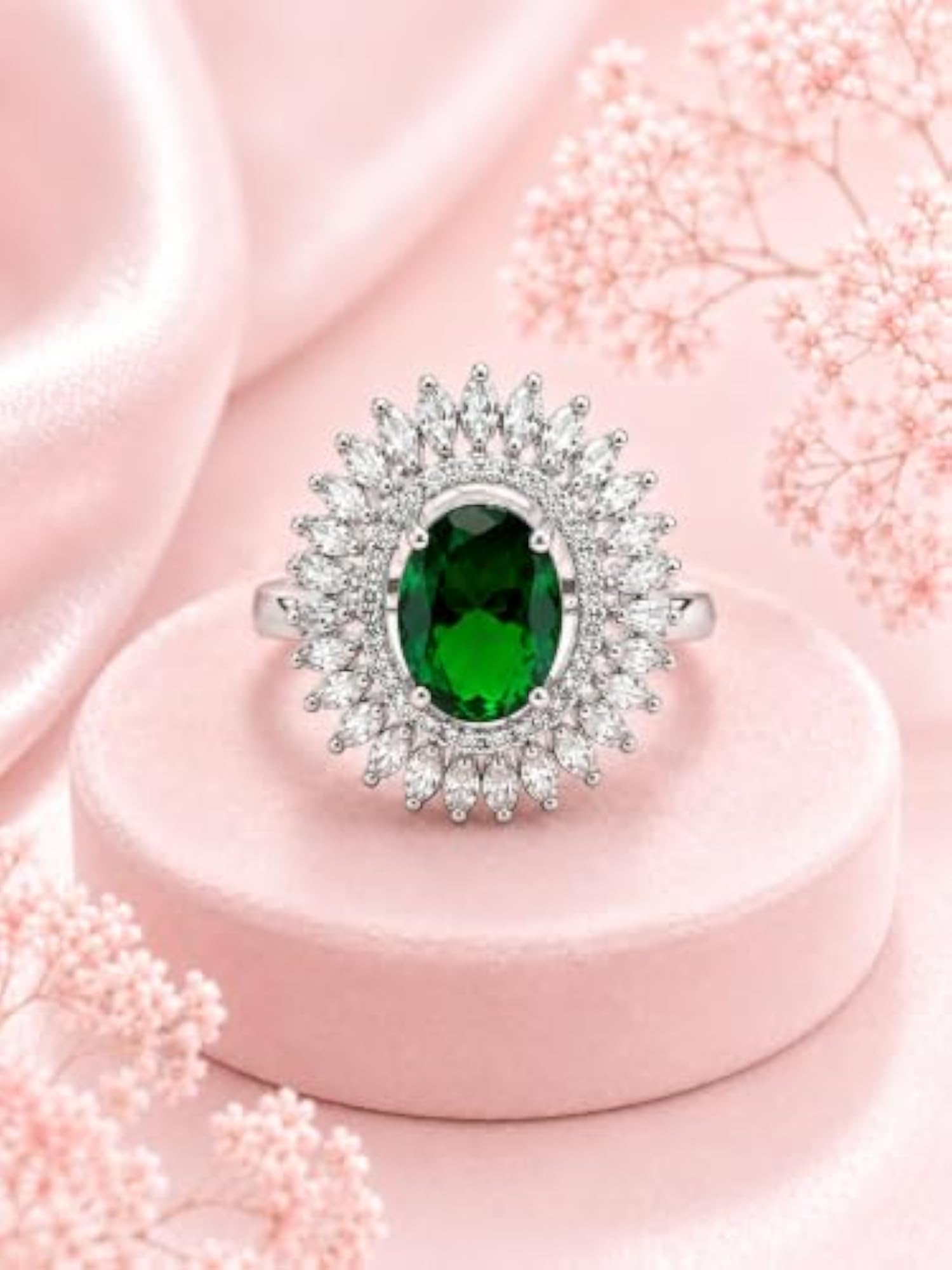 Women's Emerald Green Oval Cut Statement Cocktail Ring