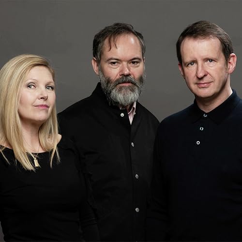 『Saint Etienne on their 13th and final album, ‘International’』のカバーアート