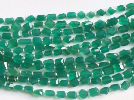 Perles de green onyx naturel pour fabriquer un collier unique à offrir en cadeau