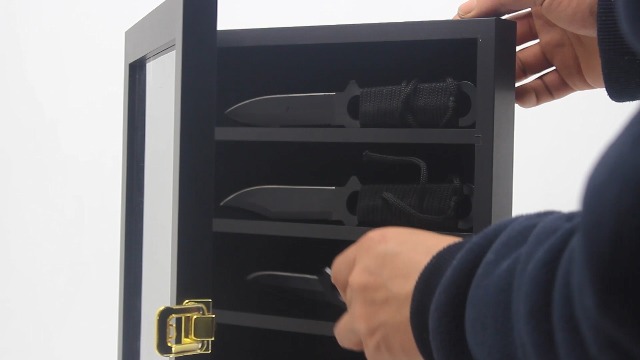 Amazon.com: Grintus Pocket Knife Display Case Knife Collection