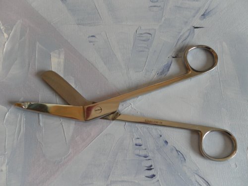 Lister Bandage Scissor 7.25"