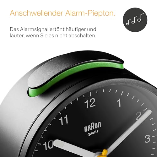 Braun Klassischer analoger Wecker mit Schlummerfunktion und Licht, ruhiges Quarzuhrwerk, Crescendo-Alarm in Schwarz, Modell BC12B
