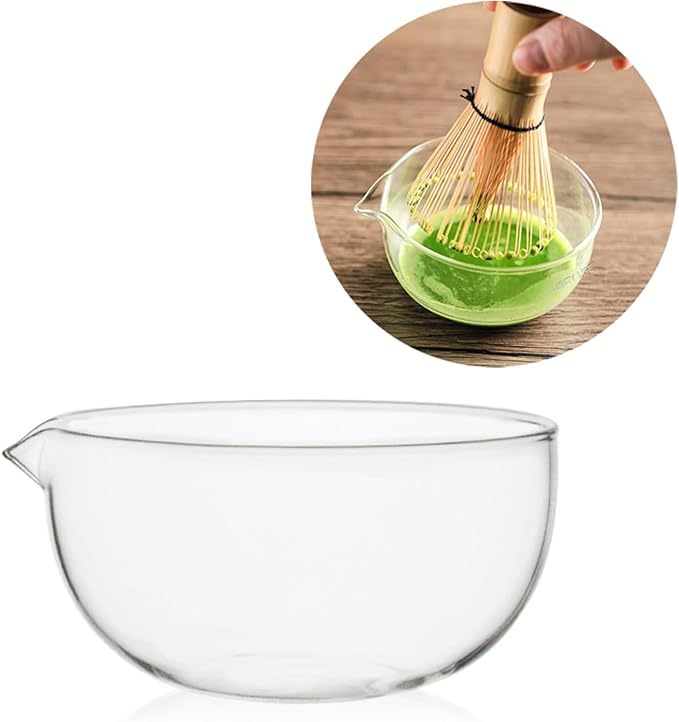 FooYee Glass Matcha Bowl with Spout 500ml Clear Textured Japanese Style Chawan Matcha Green Tea Mixer Salad Dessert Mixing Cup Transparent Fruit Salad Mixing Bowls for Kitchen