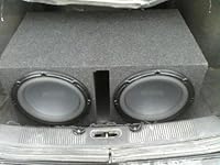 Review Image by Van Van