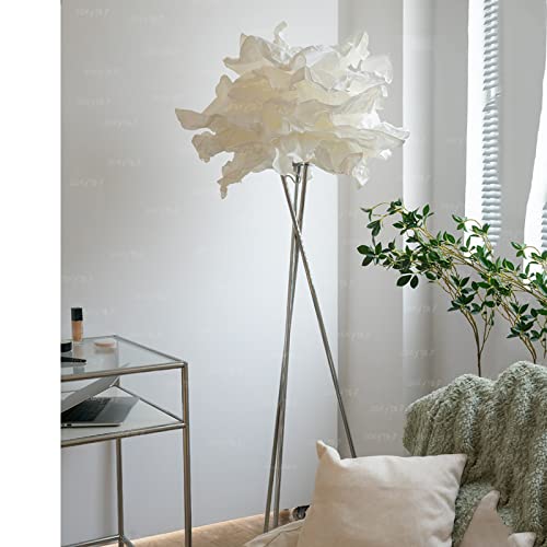 Lampe debout modulable pour personnaliser l'éclairage de votre salon