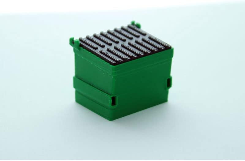 1/64 Green Plastic Dumpster with Removable Black Lid 64-230-GR