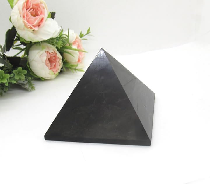 ロシア産 シュンガイト ピラミッド8cm 【公式通販】 ロシア産 シュンガイト ピラミッド8cm 【公式通販】
