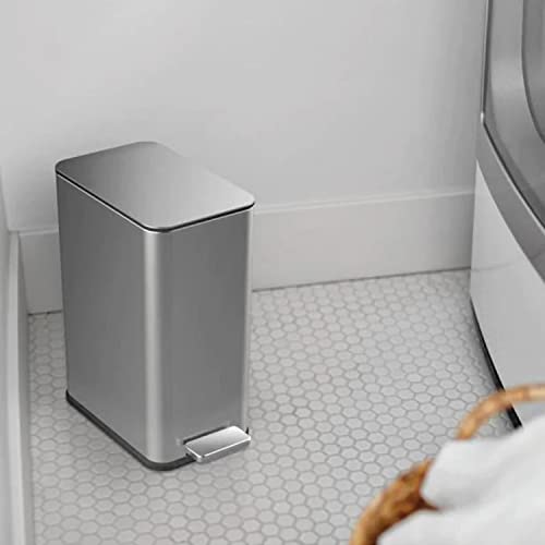 Caneca de basura pequeña rectangular plata con pedal miniatura 4