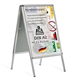 schaufensterwerbung folie Die Rückwand des Kundenstoppers besteht aus stabilem Stahlblech, das verzinkt und einseitig beschichtet ist. Dies garantiert nicht nur eine lange Lebensdauer, sondern auch eine ausgezeichnete Witterungsbeständigkeit für den Einsatz im Freien.