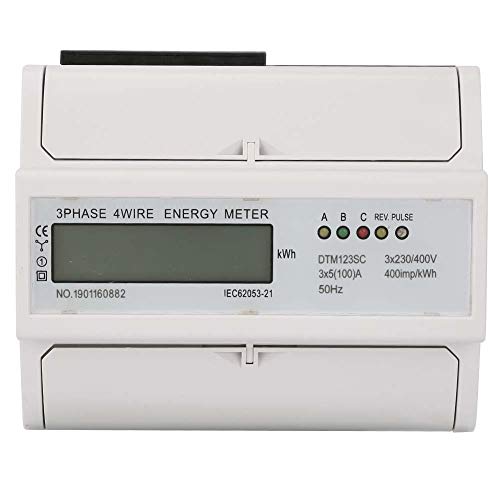 How many amps does a small refrigerator use