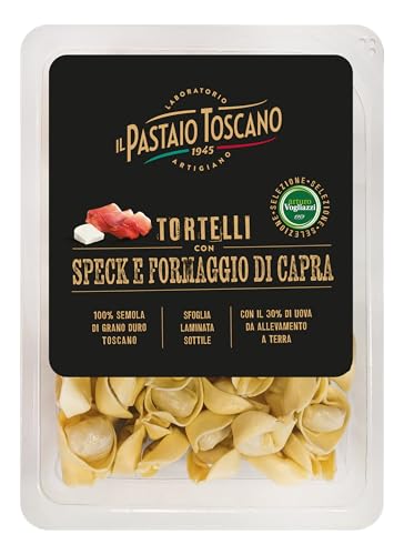 La sfoglia laminata sottile racchiude l'inconfondibile sapore dello speck e il morbido cuore del formaggio di capra. Ideali da gustare con un filo d'olio extravergine o una leggera crema di formaggio per esaltarne la delicatezza!