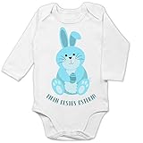 Das erste Ostern ist natürlich was ganz besonderes. Ob für deinen Schatz oder als Geschenk, mit diesem süßem Baby-Motiv mit Osterhasen kann man super Fotos machen.