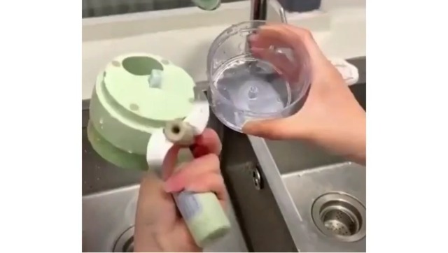 Amazon | 電動小型 スライサー 小型電気野菜カッター フード