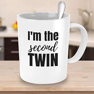 Familie Koffie Mok Im De Tweede Twin Mok Twins Geschenken voor Tieners Twin Brother Twin Zuster Geschenken Onder 25 Gift voor Tweeling Volwassen Grappige Twins Mok