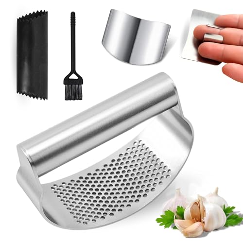 🧼 Facile da Pulire – Anche in Lavastoviglie Basta risciacquare o inserire in lavastoviglie per una pulizia senza sforzi. La spazzolina inclusa rimuove facilmente i residui di aglio o verdure.