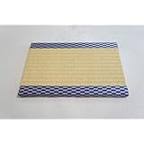 和風生活館 日本製 ミニ畳21×30 ダイケン表 ダイケン銀白 裏貼り滑り止め付 約21cm(幅)×30㎝(丈) 厚み1.5cm A4サイズ (1.銀白黄金色×鯔背矢羽)