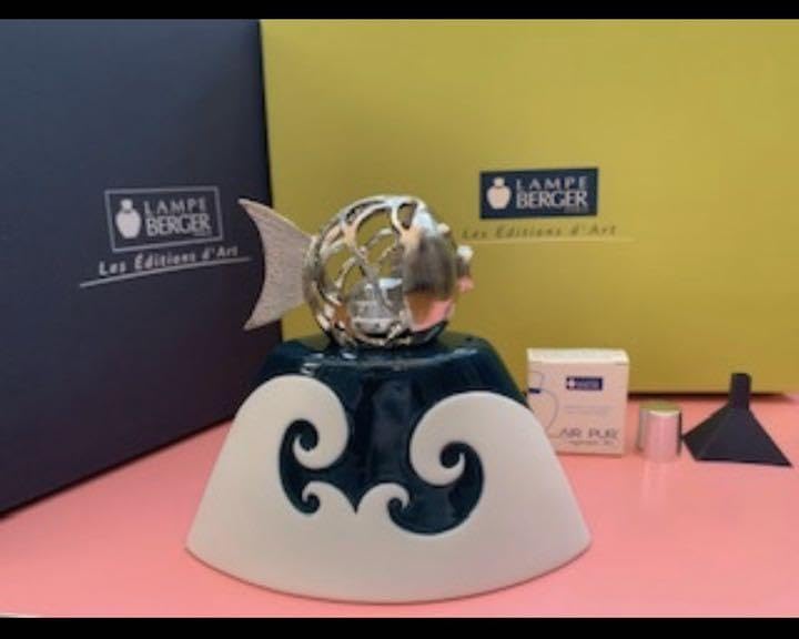 ランプベルジェアロマランプ 銀色の魚 Amazon.co.jp: ランプベルジェ