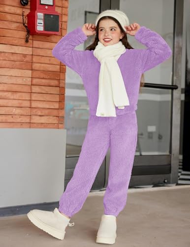 Image of Arshiner Girls 2 Piece Outfits Sweatsuit Fuzzy Long Sleeve Bear Ear Hoodie Sweatshirt and Sweatpant Kids Clothing Sets