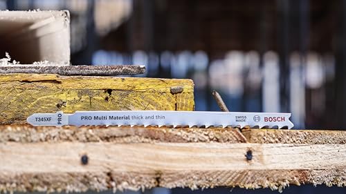Bosch 5x PRO Thick and Thin Multi Material T345XF Stichsägeblatt (für Holz mit Nägeln, Stahl, Länge 132 mm, Professional Zubehör Stichsäge)