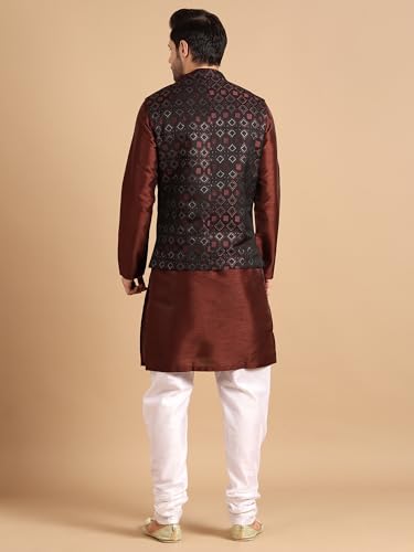 Image of men's Silk Blend Kurta Pejama & Waistcot Set