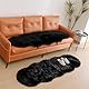 JXLOULAN Faux Lammfell Schaffell Teppich Schwarz 60x160 cm, Longhair Flauschiger Teppich Wohnzimmer Deko, Weicher Fell Carpet für Stühle Sofa Schlafzimmer Kinderzimmer
