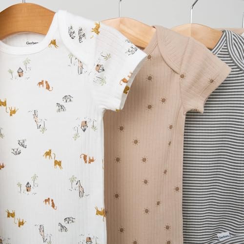 Image of Gerber Baby 9-piece Baby Gift Set for Newborn Boys & Girls - Premium Cotton Baby Essentials Layette Set