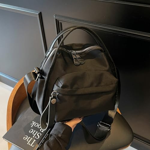 Sac à main avec sangle réglable aux finitions soignées et durables