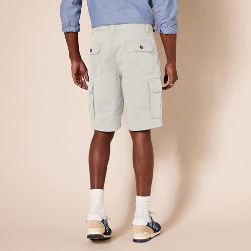 Image of Amazon Essentials Men's 10 inch Classic-Fit Cotton Twill Cargo Shorts with Multiple Pockets, Zip Fly, Button Waist (Available in Big & Tall)