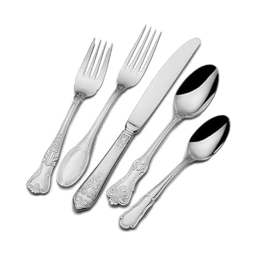 Wallace Hotel 77-Piece Flatware Set