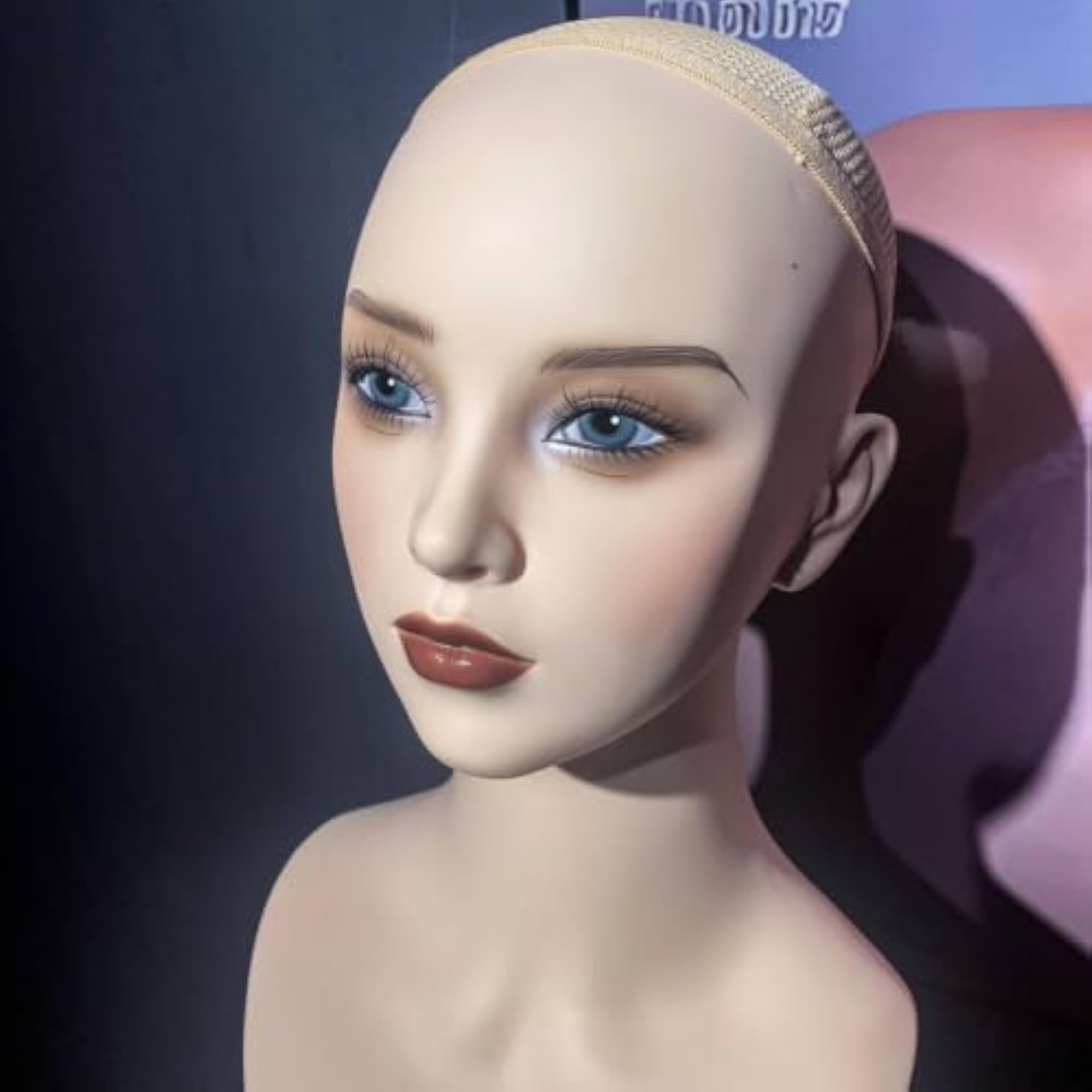 Featureless Smooth Hairpiece Display Form, Flesh-Toned