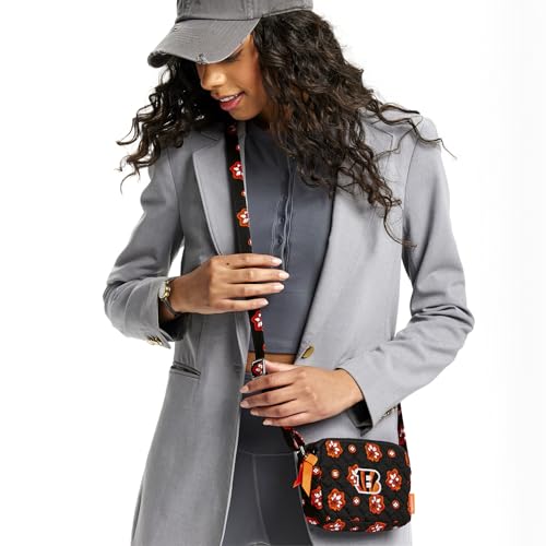 Image of Vera Bradley womens Cotton Small Stadium Crossbody Bag