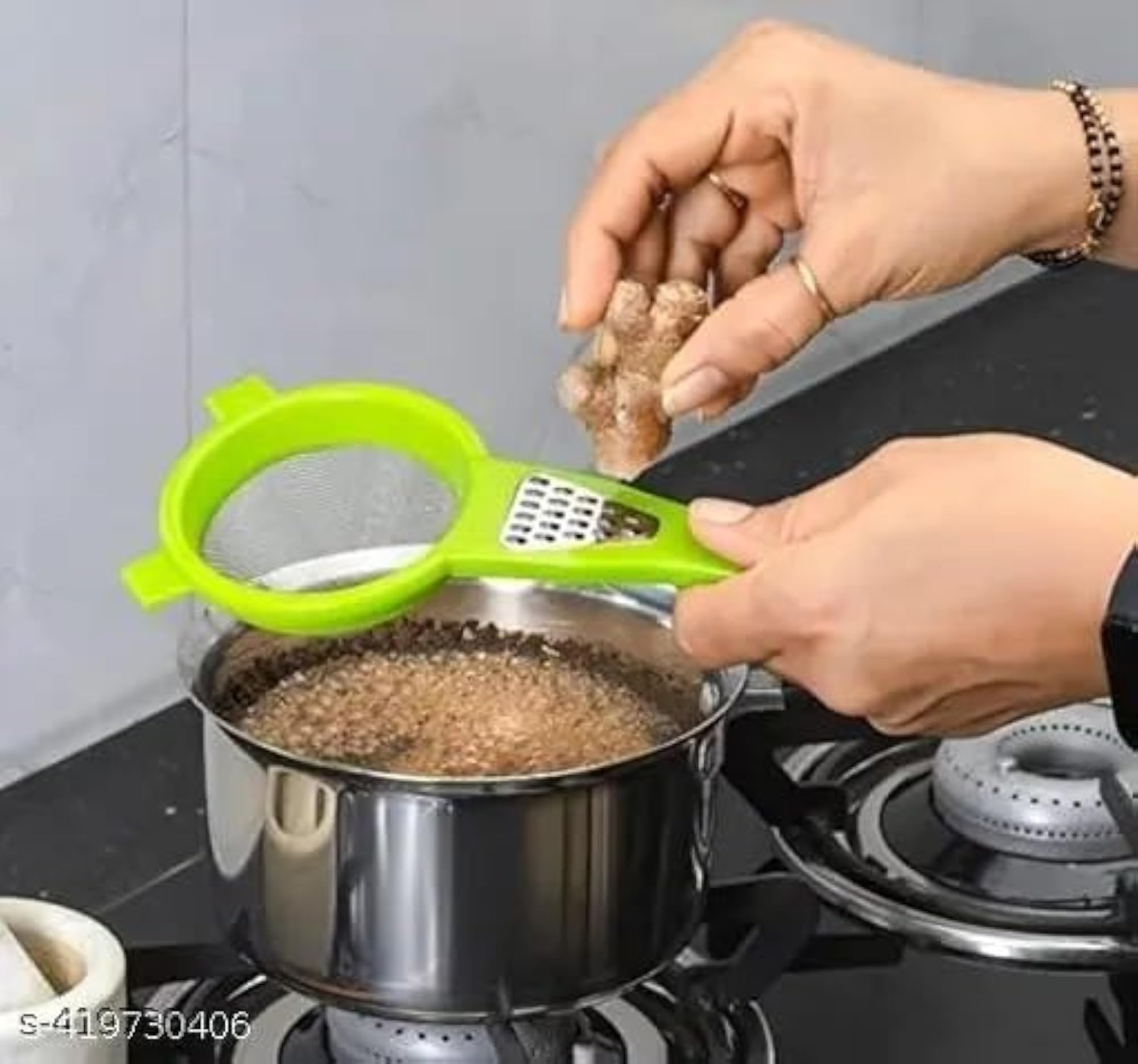 Pack of 4 Tea or Coffee Strainer Sieves with Grater