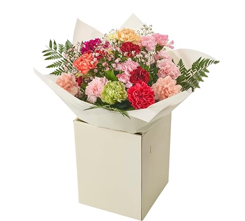 Simple beauty bouquet fresh flowers