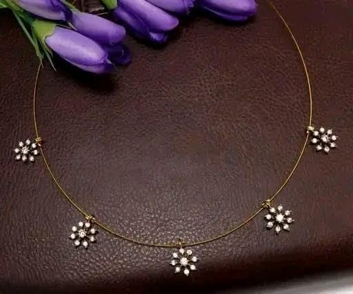 Brass Gold Plated Floral Pendant Necklace for Women, Classic Style, 10 Grams