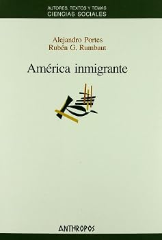 Paperback AMERICA INMIGRANTE (Spanish Edition) [Spanish] Book