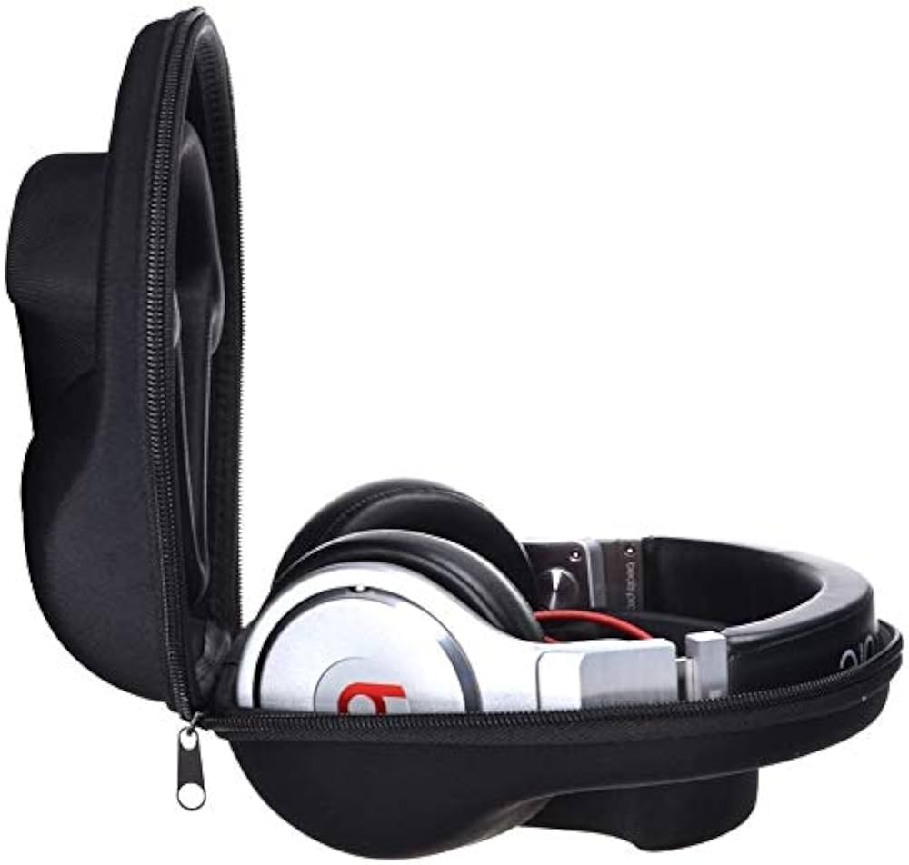 Beats by dr dre Solo Pro 本体とケース Beats by dr dre Solo Pro 本体とケース Beats by dr dre Solo
