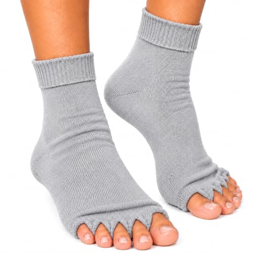 Image of Vn careFoot Alignment Socks for Women & Men | Five Toe Separator | Foot Pain Relief | Bunion Corrector | Plantar Fasciitis | Improving Posture & Increasing Flexibility | Free Size (light grey, 1 Pair)
