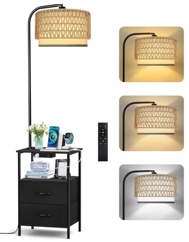 OUTONLIFE Lámpara de Pie con Mesa y Pantalla de Ratán, 2 Cajas de Tela, Luz LED Regulable con Remoto, 3 Temperaturas de Color, Mesa de Noche con Función de Carga, para Salón, Dormitorio y Oficina